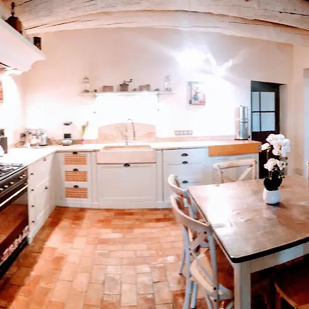 ファームステイ Elegant 18th-century Bastide In Provence With Panoramic Views And Private Pool *