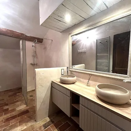 ファームステイ Elegant 18th-century Bastide In Provence With Panoramic Views And Private Pool