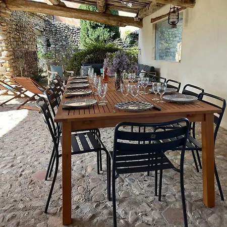 Elegant 18th-century Bastide In Provence With Panoramic Views And Private Pool ヴァロンソル