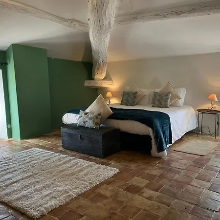 Elegant 18th-century Bastide In Provence With Panoramic Views And Private Pool